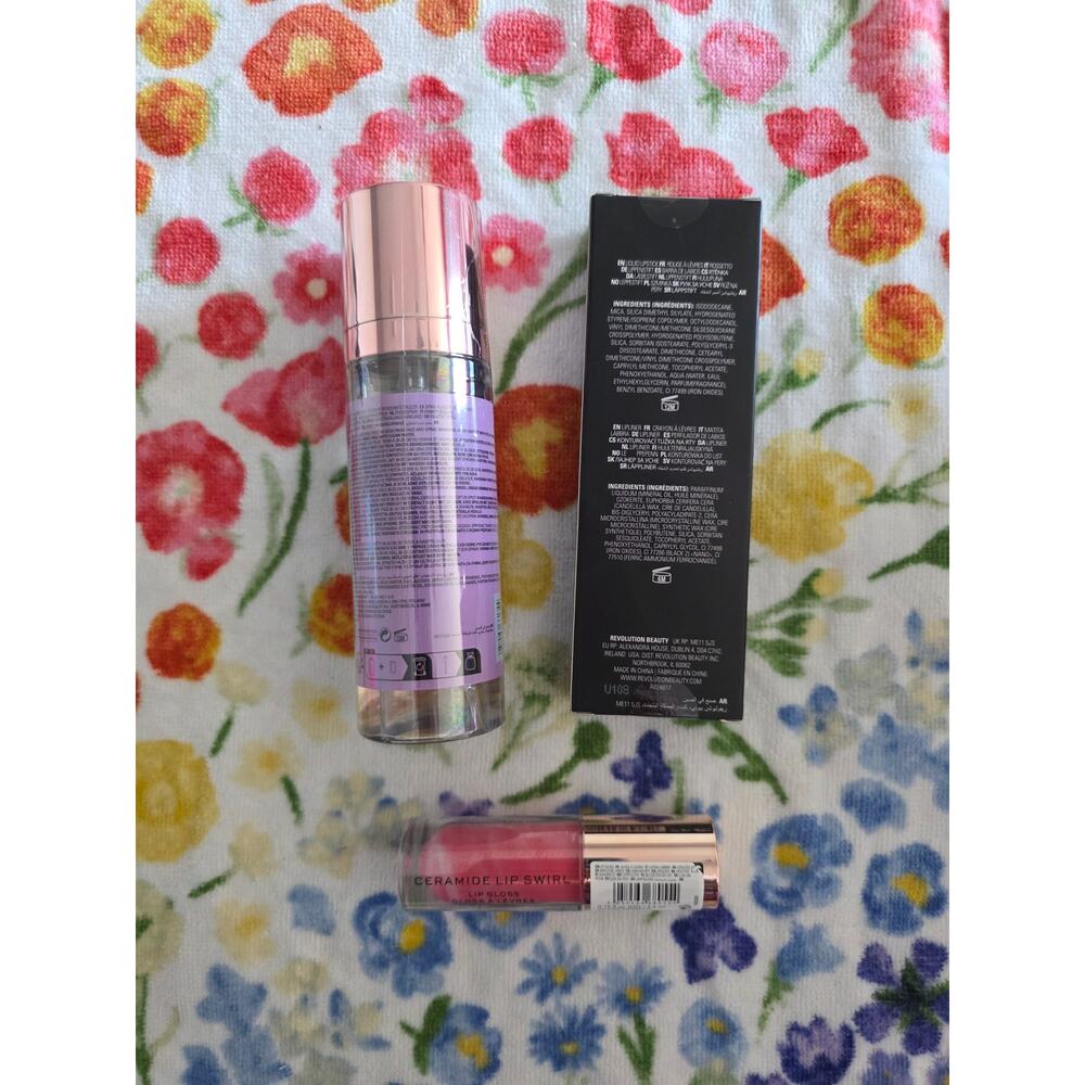 NEW Makeup revolution bundle - Picture 2 of 2